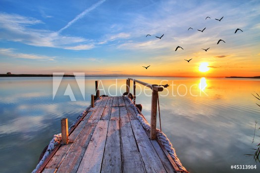 Picture of Nubes en el agua